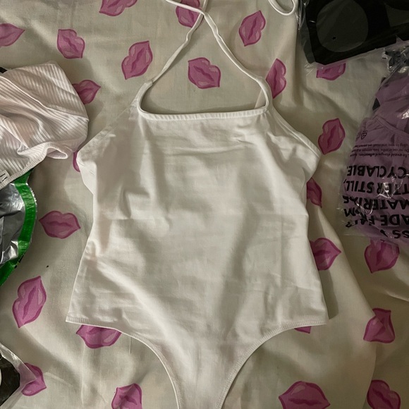 ASOS DESIGN square neck cross strap bodysuit - Picture 3 of 3